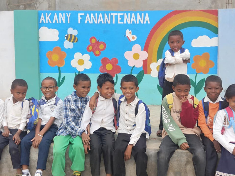 Akany. llgn429686381_10160038102183652_2546229073765078823_n_result