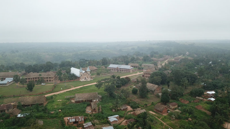 e0a649_c24bb98feaf941429dd5b7c39c6e86f8~mv2.jpg_result