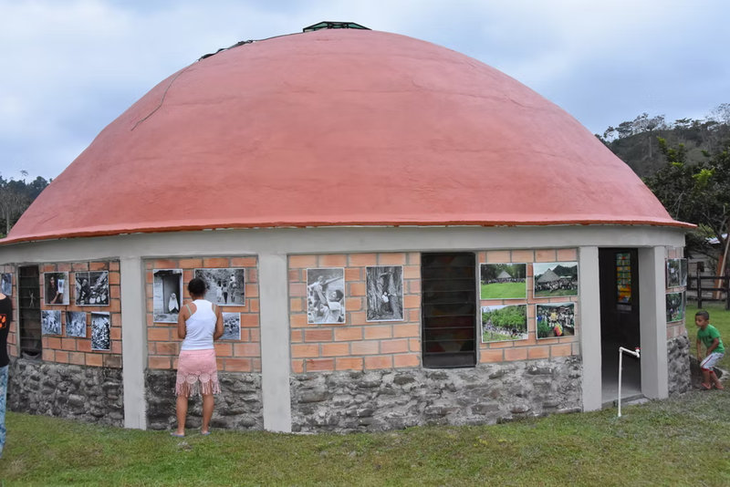 e0a649_ff697c4e3a594b50b5893d8cf6d6ae66~mv2.jpg_result